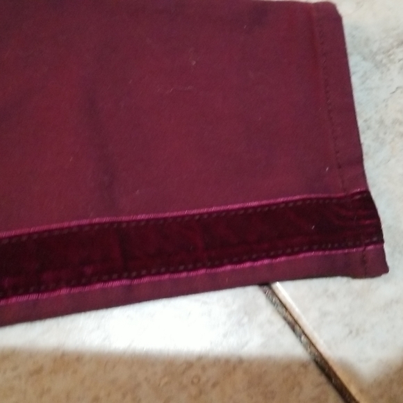 LEVI STRAUSS & Co Signature brand jeans. - Picture 7 of 16